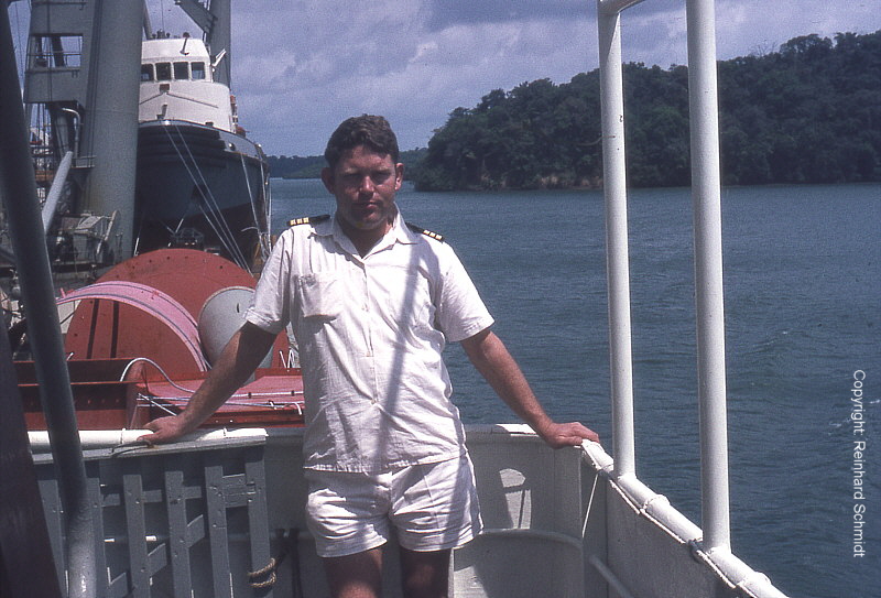 SPITZFELS (2) im Panama Kanal