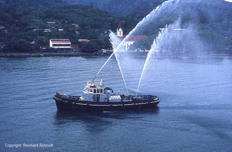 SPITZFELS (2) Feuerlschboot