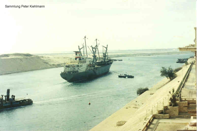 STOCKENFLS im Suez-Kanal